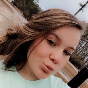 Meet your Posher, Bailey